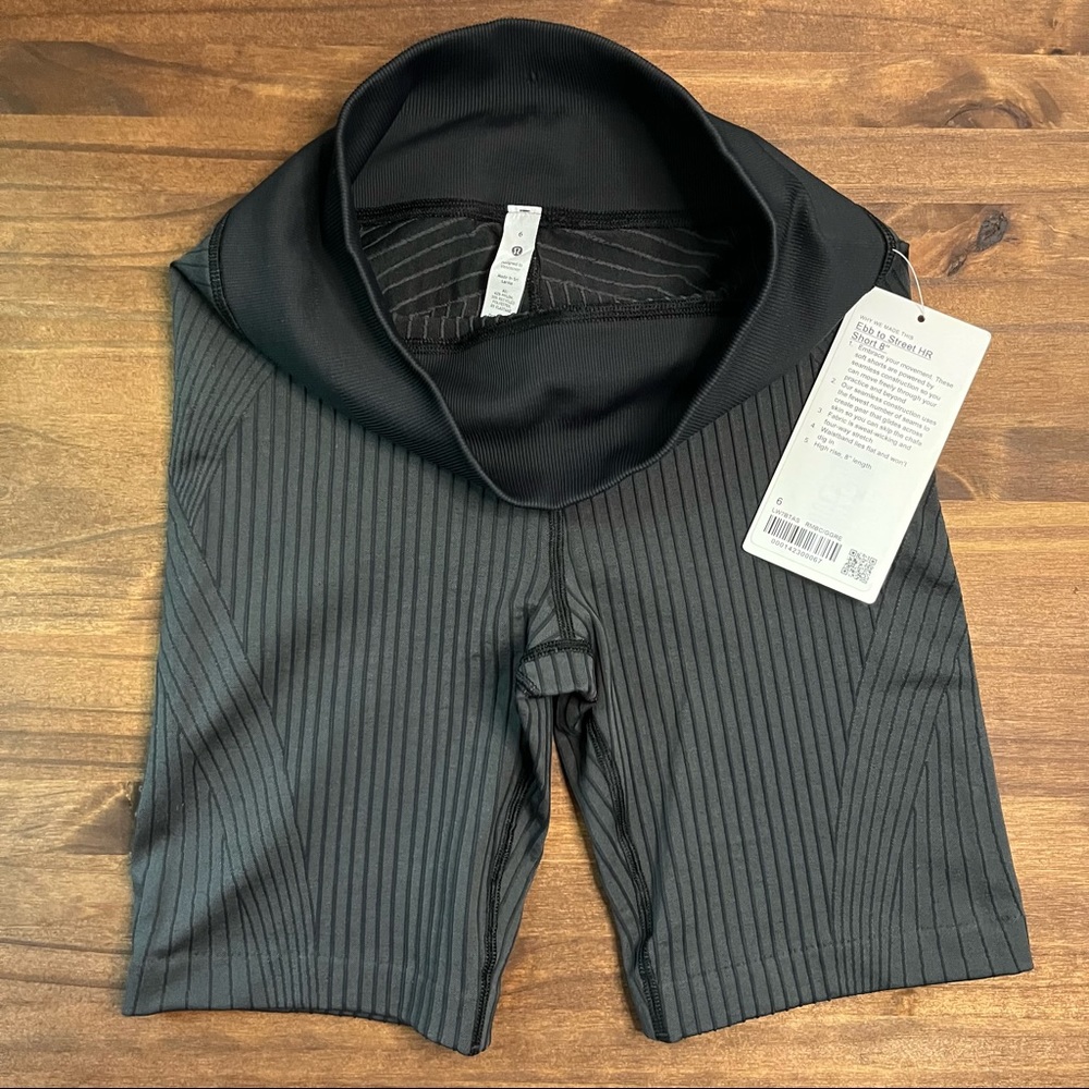 NWT Lululemon Ebb to Street High-Rise Short 8" - Picture 4 of 6